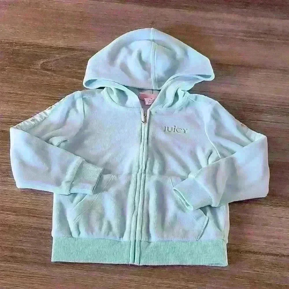 JUICY Toddler Coture‎ Girls Velour Baby Blue Hooded Zip-Up Jacket 3T.